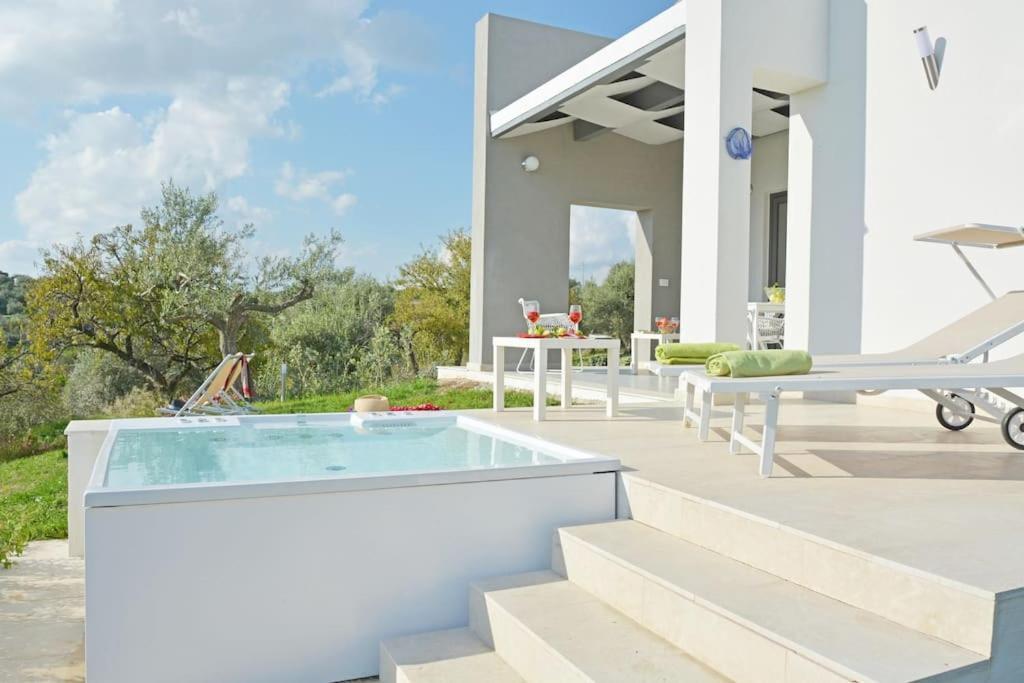 Villa Pettegola Tenuta Il Cavaliere Di Italia Noto- Vista Mare Mini Piscina Idromassaggio Bagian luar foto