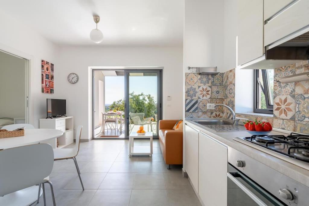 Villa Pettegola Tenuta Il Cavaliere Di Italia Noto- Vista Mare Mini Piscina Idromassaggio Bagian luar foto