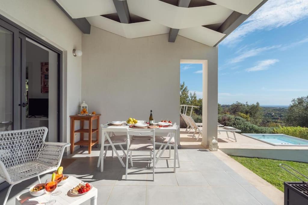 Villa Pettegola Tenuta Il Cavaliere Di Italia Noto- Vista Mare Mini Piscina Idromassaggio Bagian luar foto