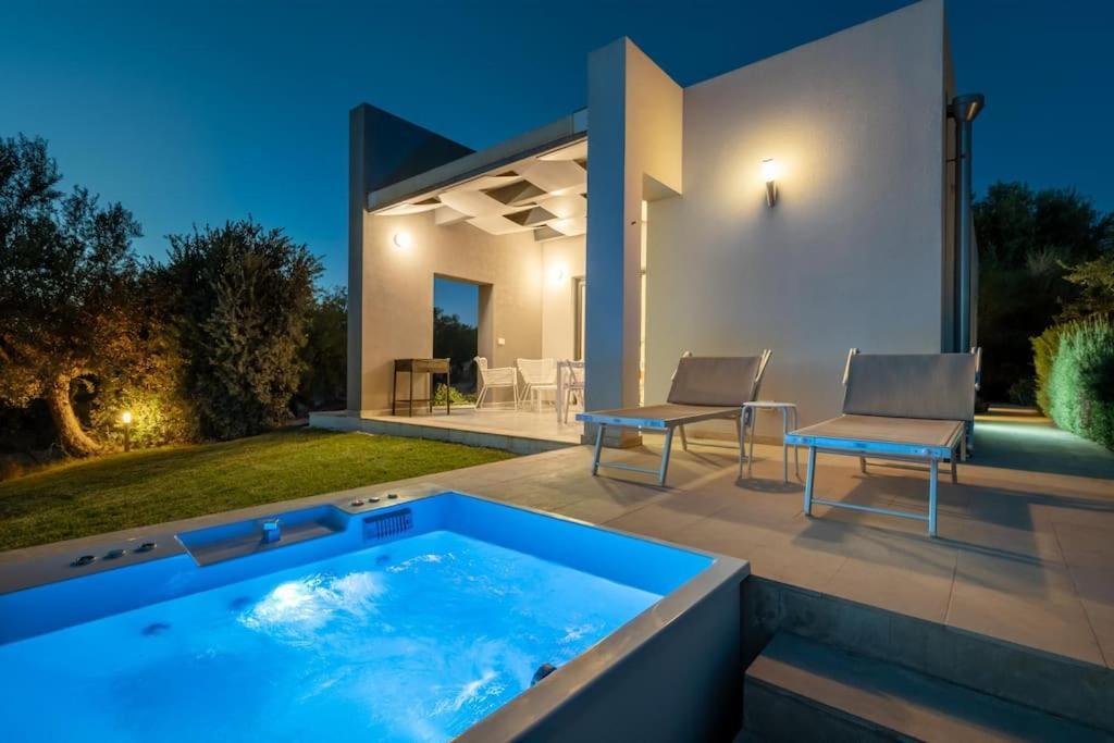 Villa Pettegola Tenuta Il Cavaliere Di Italia Noto- Vista Mare Mini Piscina Idromassaggio Bagian luar foto